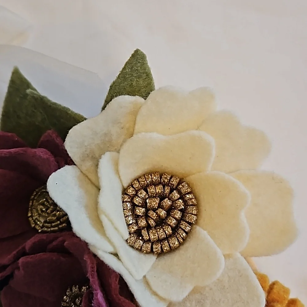 Hand Crafted Floral Wall Decor Hello Sign